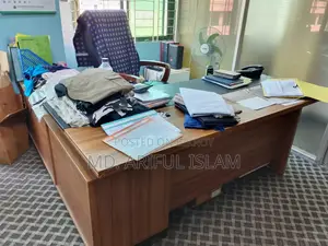 অফিস ক্যাবিনেট এবং বস টেবিল কম্বো