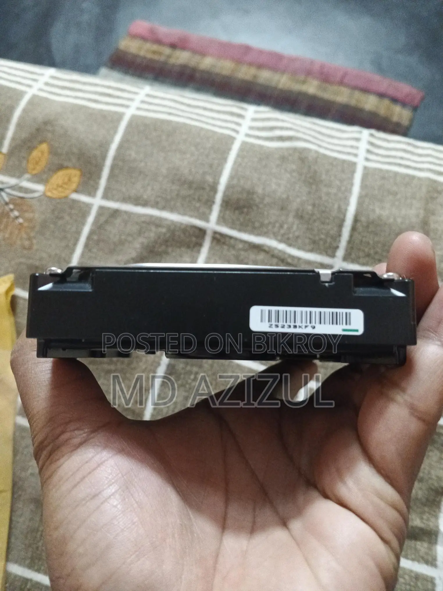 ২ টিবি সাটা, ৩.৫ হার্ড ড্রাইভ