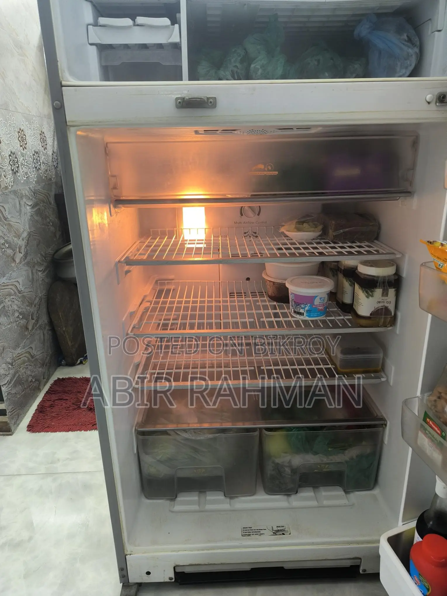 Singer Refrigerator – For Sale in Good Condition