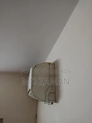 Selling a 2-ton used LG AC.