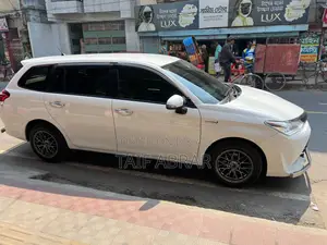 Toyota Fielder 2017