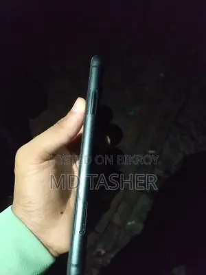 Apple iPhone 11 (Used)