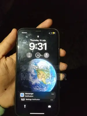 Apple iPhone 11 (Used)