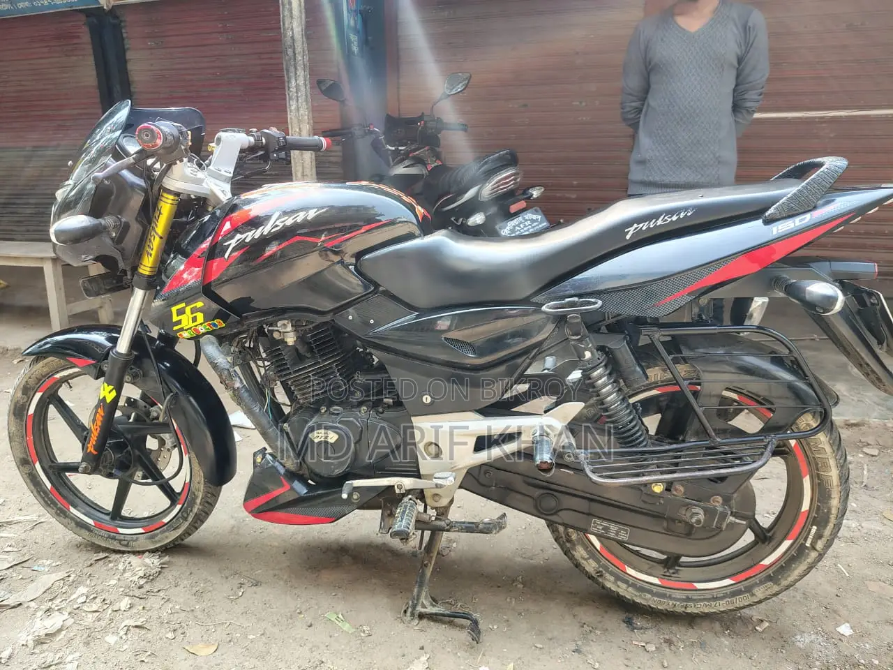 Bajaj Pulsar 150 . 2014