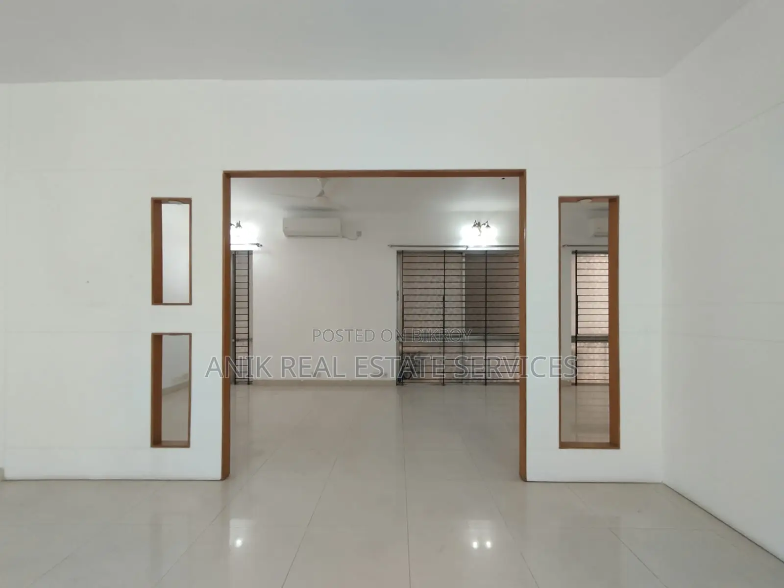 Good Quality Semi Furnished Flat Rent At Baridhara