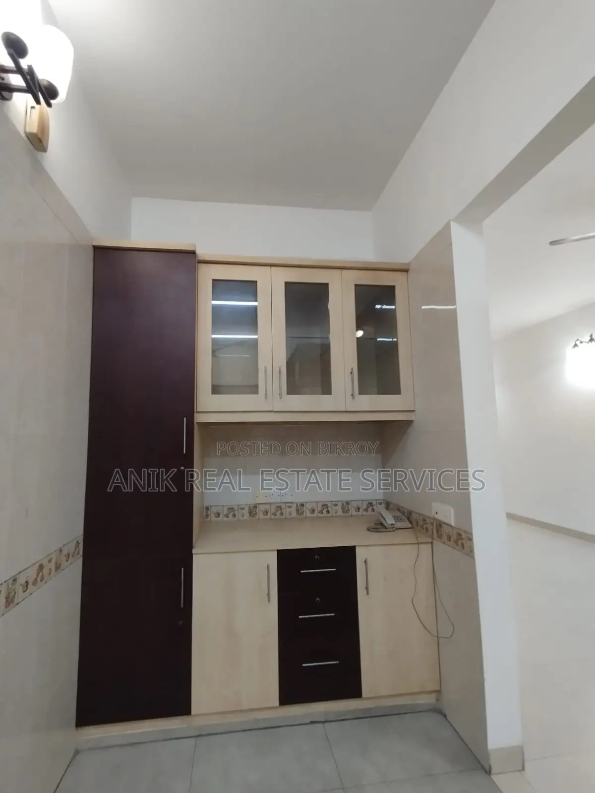 Good Quality Semi Furnished Flat Rent At Baridhara