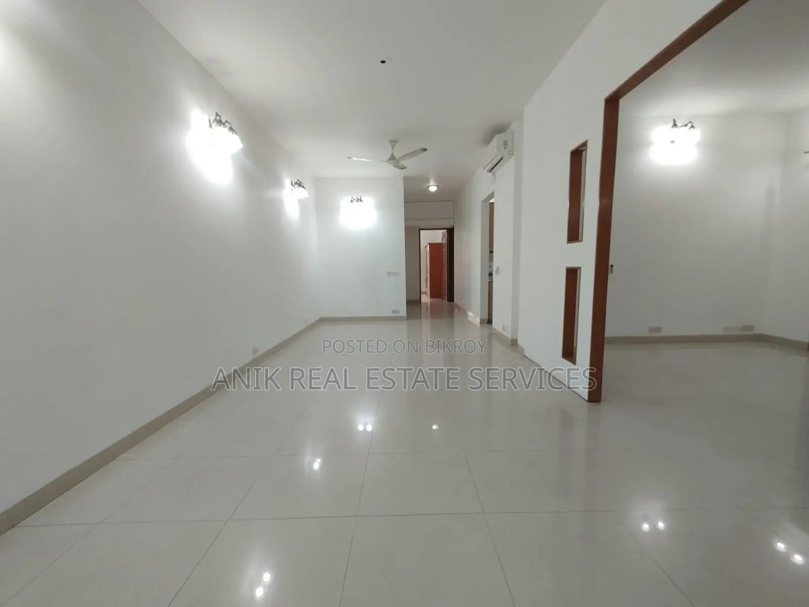 Good Quality Semi Furnished Flat Rent At Baridhara