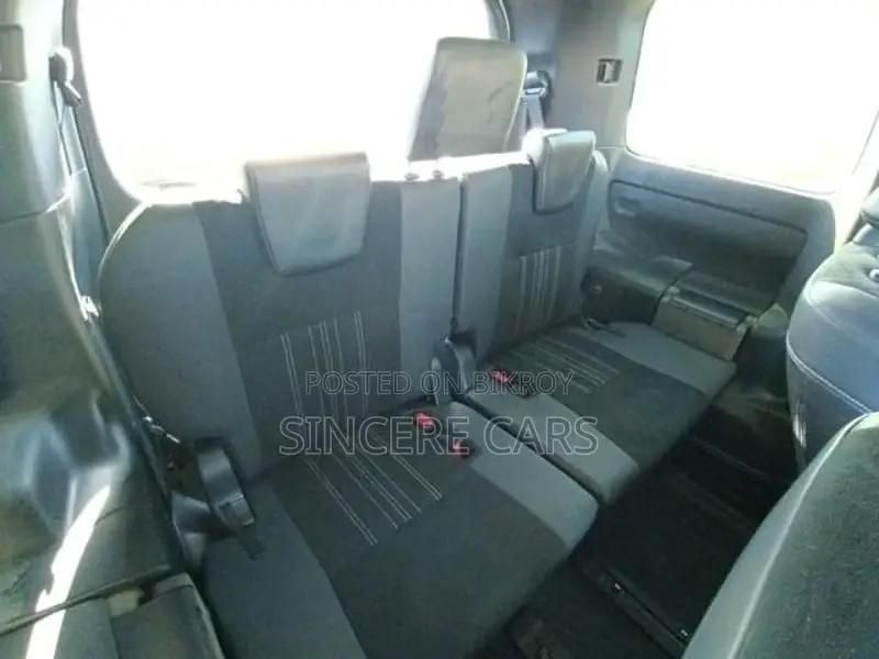 Toyota Esquire GI PREMIUM HYB 4 2021