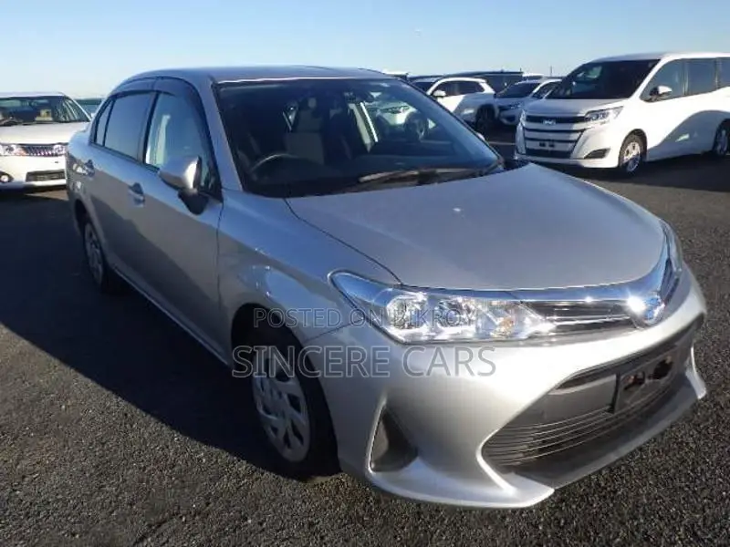 Toyota Axio EX HYB PUSH 3.5POINT 2021