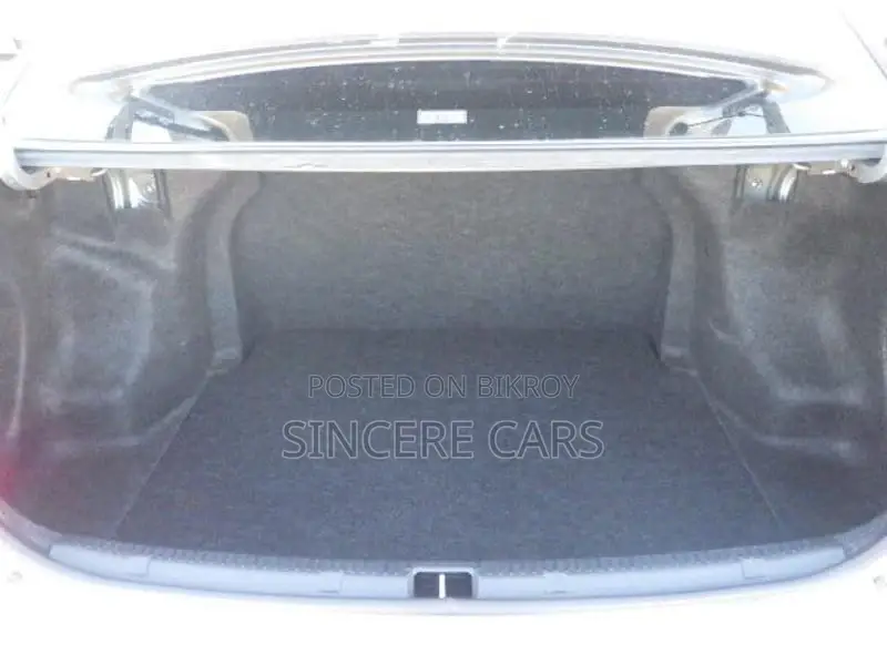 Toyota Axio EX HYB PUSH 3.5POINT 2021