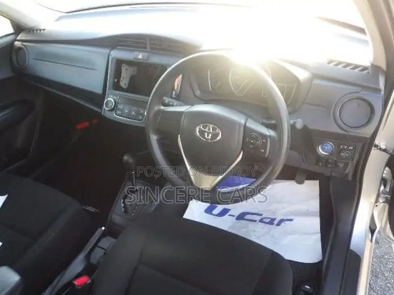 Toyota Axio EX HYB PUSH 3.5POINT 2021
