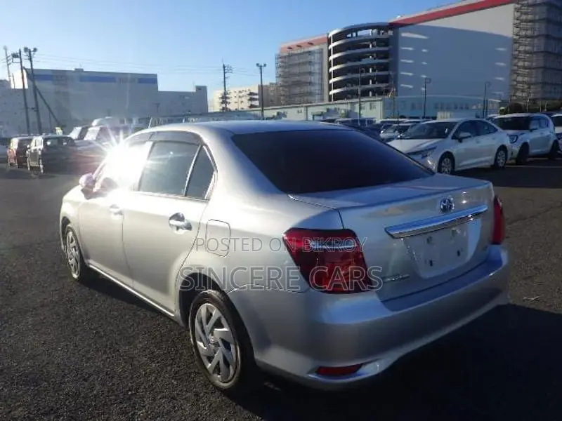 Toyota Axio EX HYB PUSH 3.5POINT 2021