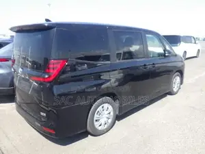 Toyota Noah SZ edition Hyb 2022