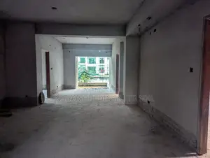 Buy a spacious 2450 sq. ft. south-facing flat in Bashundhara