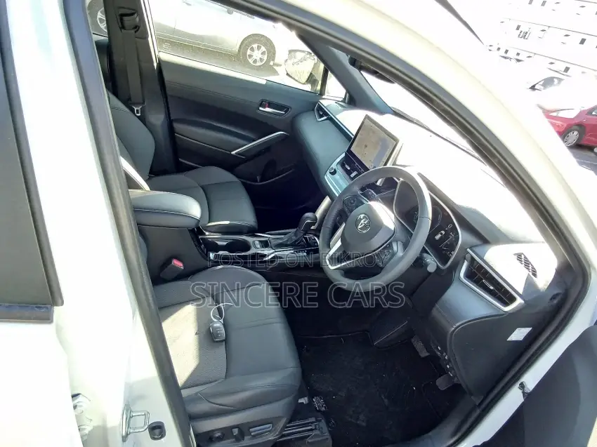 Toyota Corolla Cross Z FULL LOAD 2024