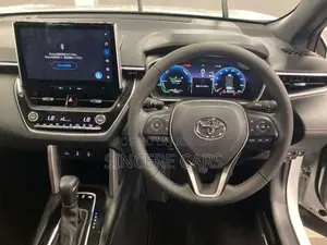 Toyota Corolla Cross Z FULL LOAD 2024