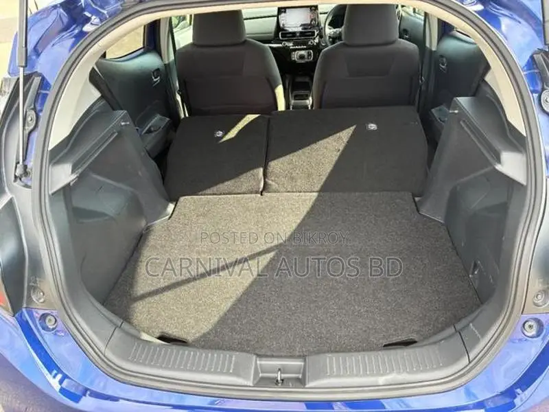 Toyota Aqua X নেভি কালার ২০২১