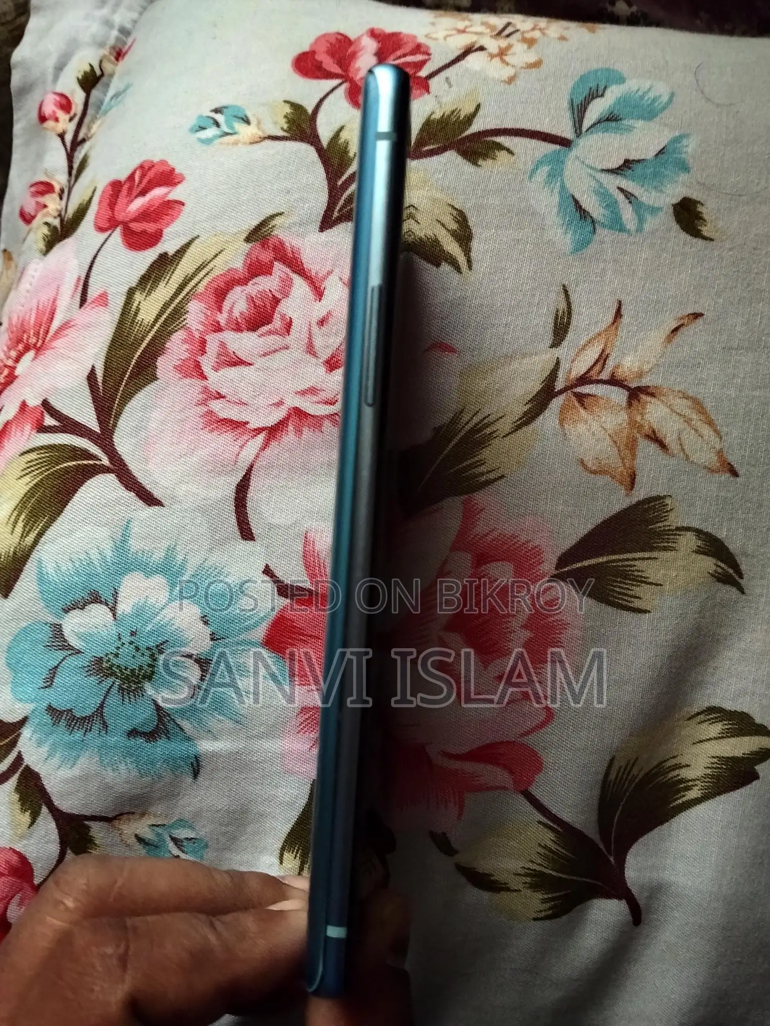 OnePlus 9R (Used)