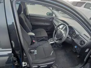 Toyota Fielder EX HYB 4 POINT 2021