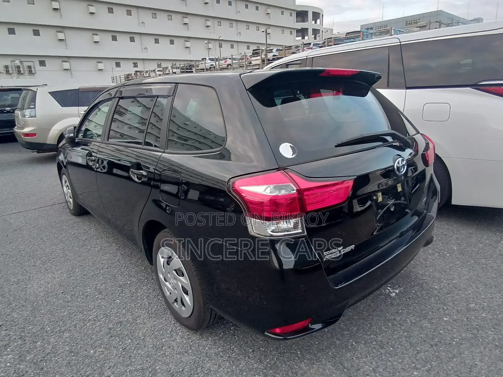 Toyota Fielder EX HYB 4 POINT 2021