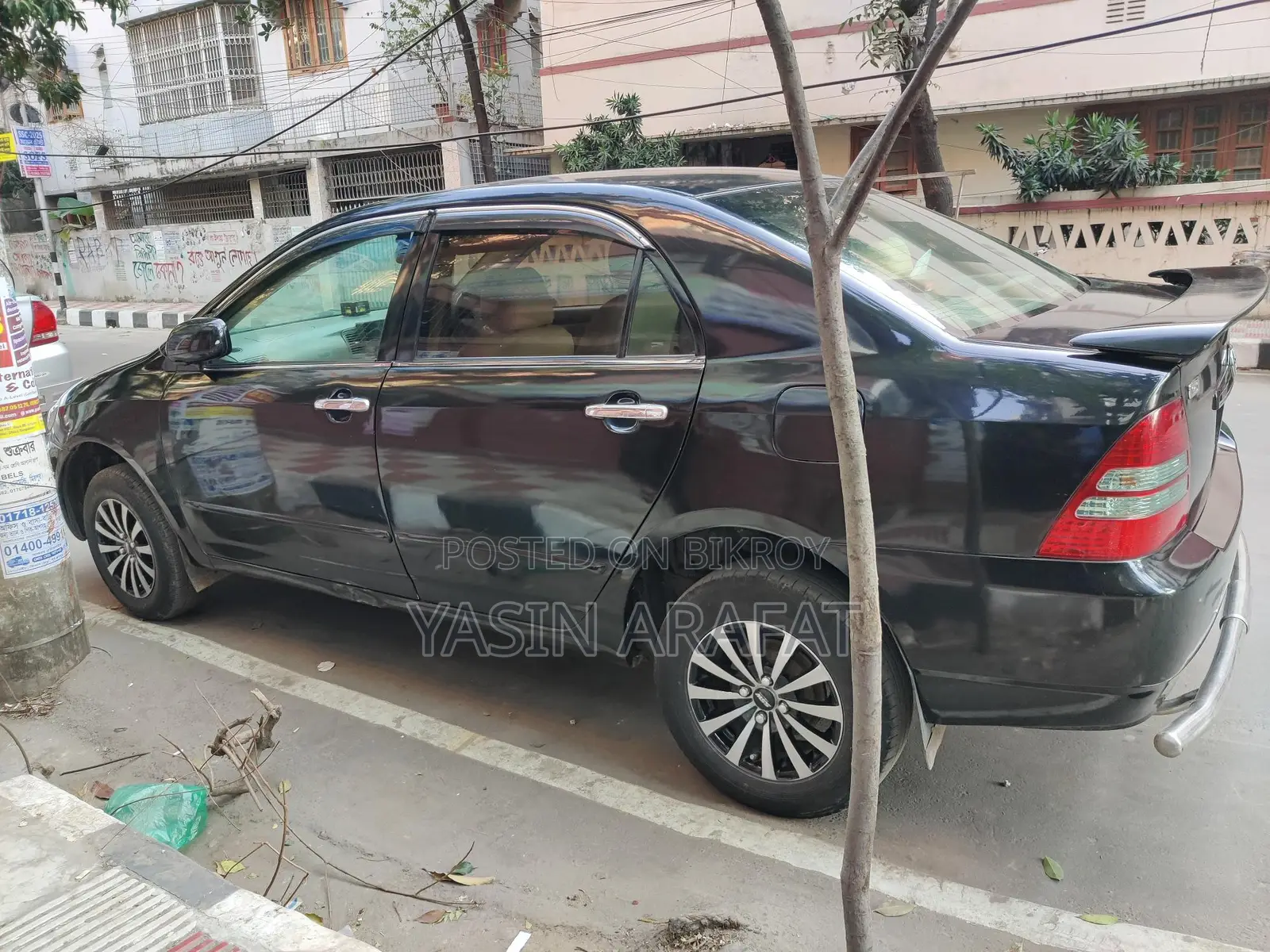 Toyota Corolla 2002 Black