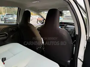 Toyota Aqua L HYBRID 2021