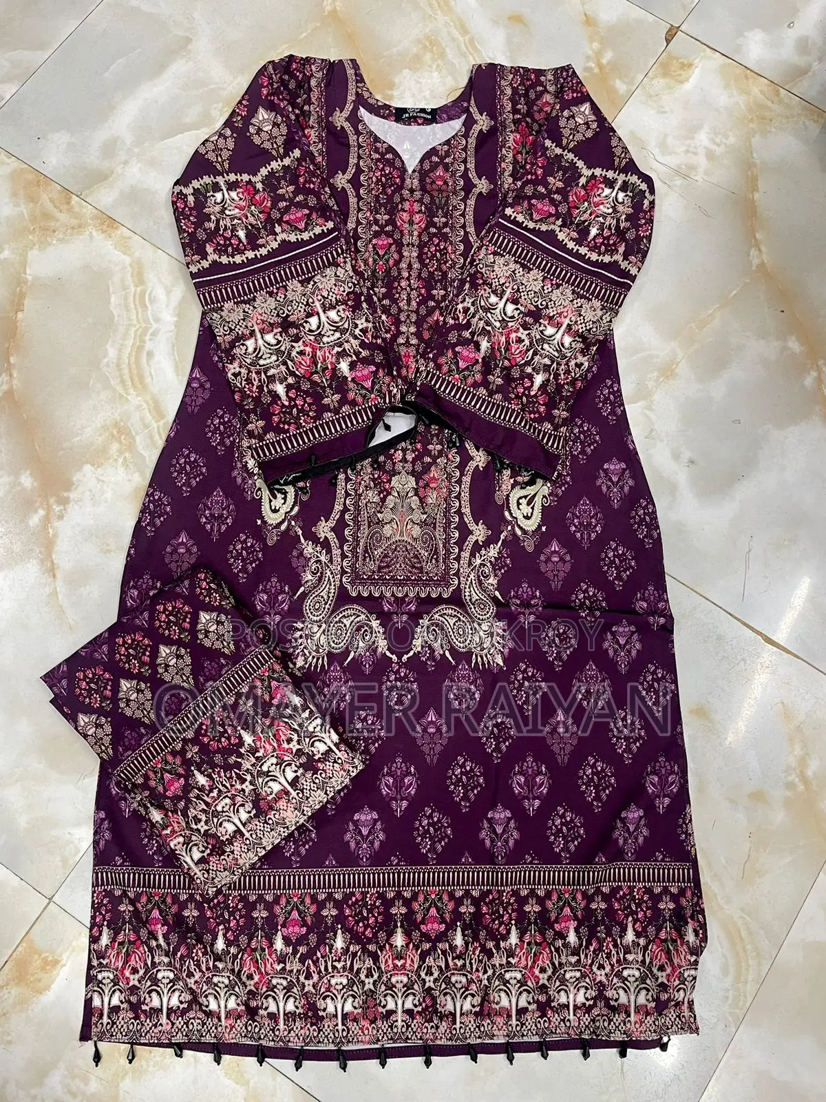 Shalwar Kameez & Kurti for sale