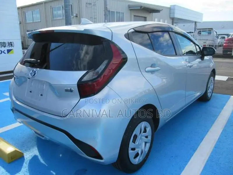 Toyota Aqua G HYBRID 2021