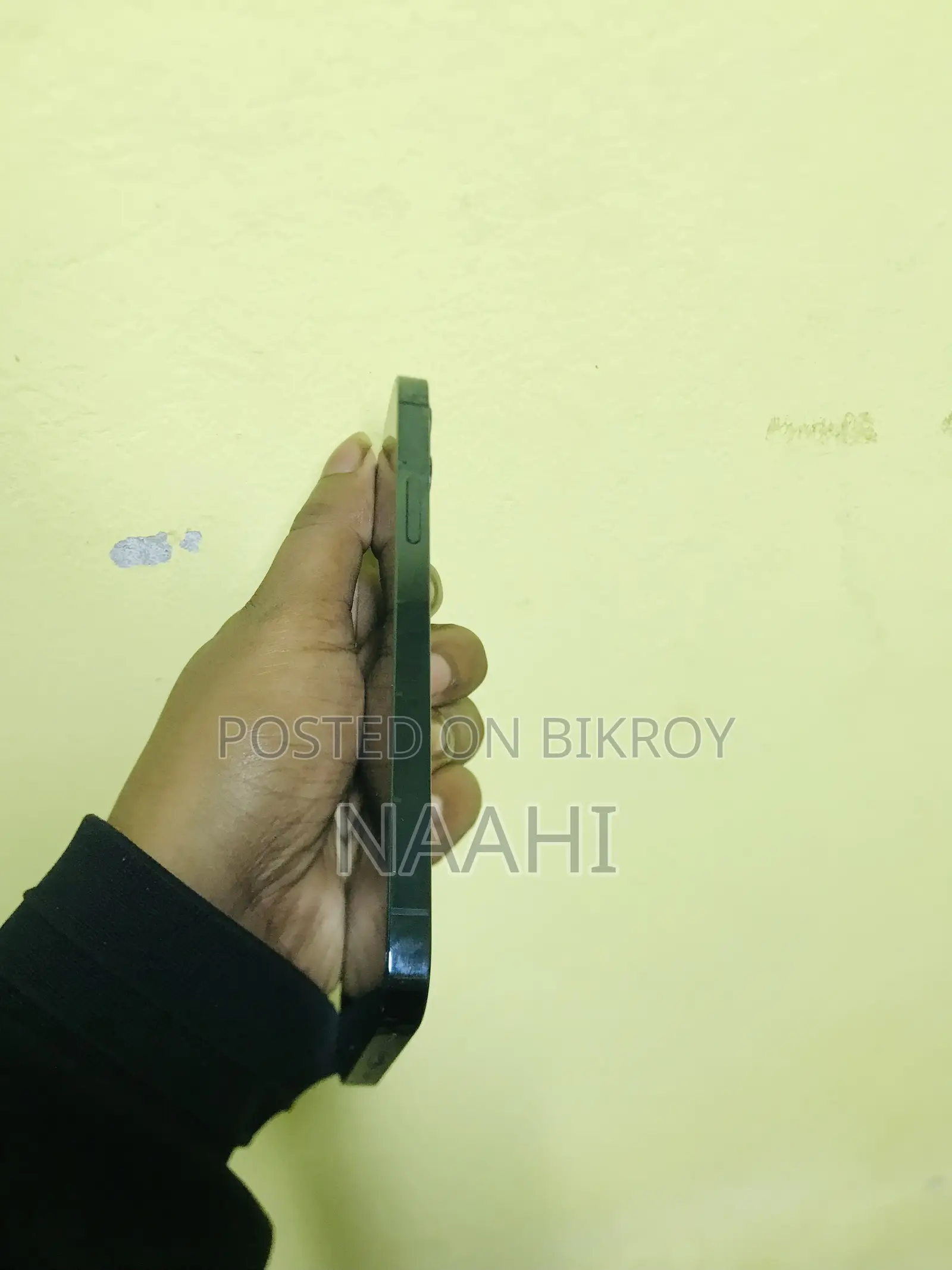 Apple iPhone 12 Pro (Used)