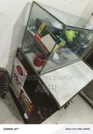 Cash Table/counter