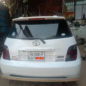 টয়োটা ইস্ত ২০০৫