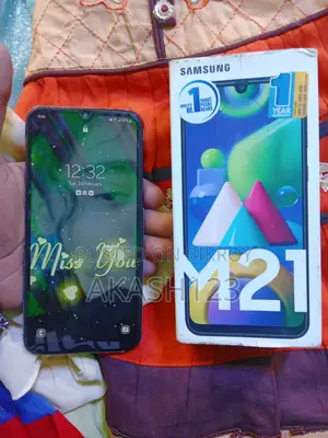 Samsung Galaxy M21 . (Used)