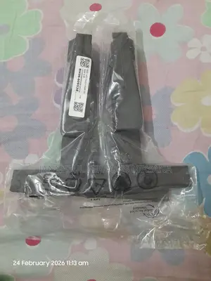ব্র্যান্ড নিউ সিলড টিভি স্ট্যান্ড