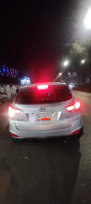 Hyundai Tucson Sunroof 2011