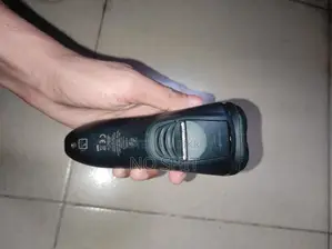 Philips AquaTouch AT899