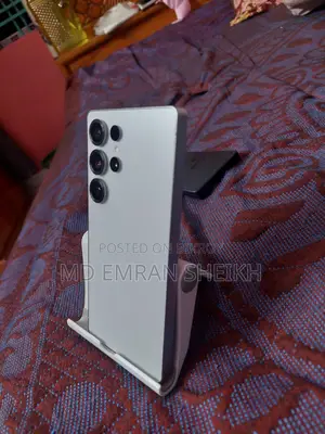 Samsung Galaxy S25 Ultra . (ব্যবহৃত)
