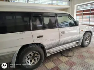 Mitsubishi Pajero 1998