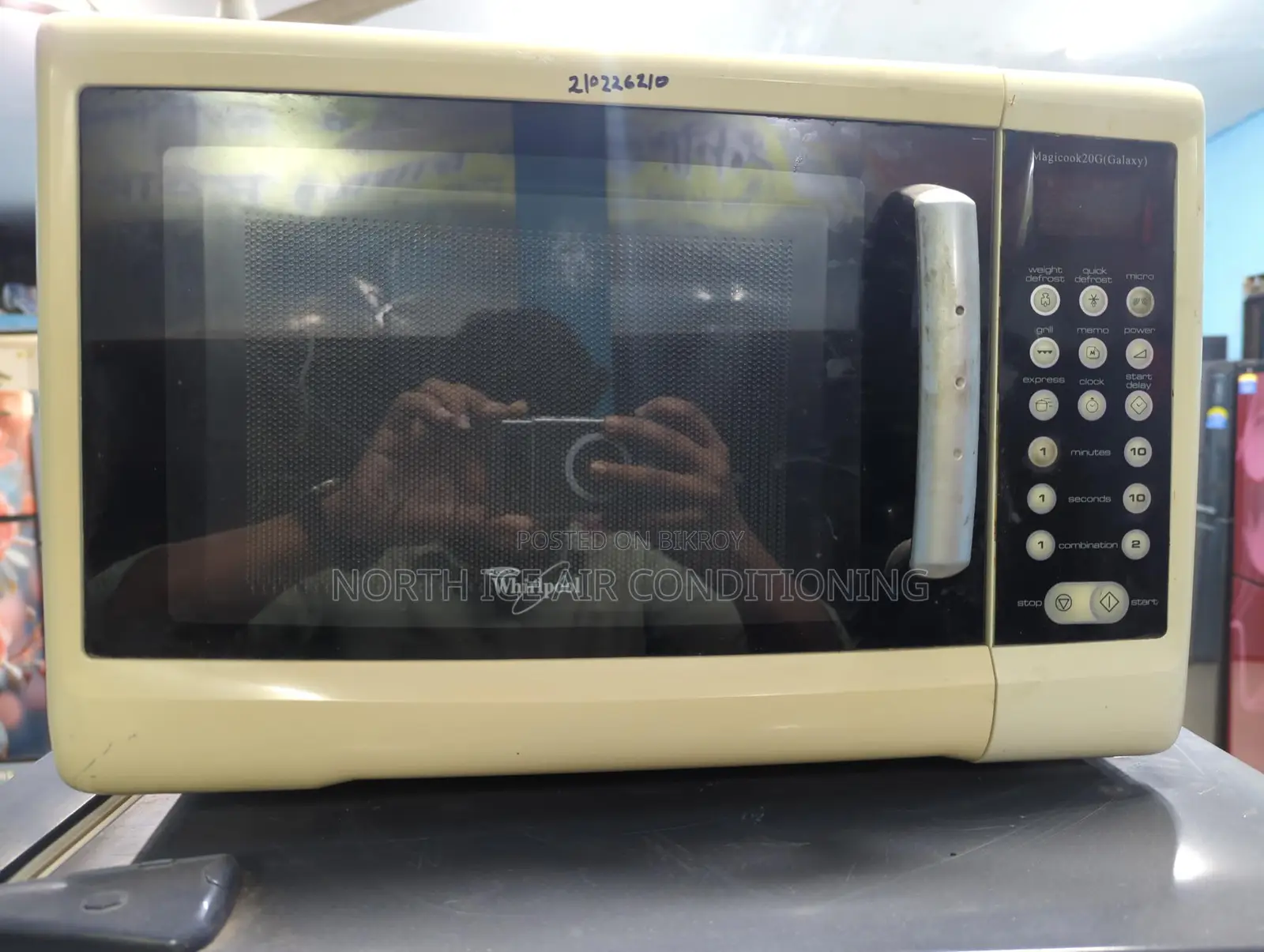 Whirlpool micro-oven 25 liter.