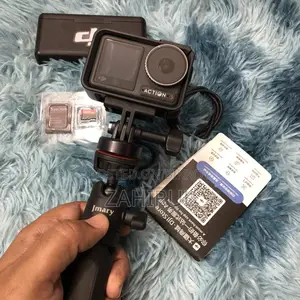 DJI Osmo Action 3 Adventure Combo Pack