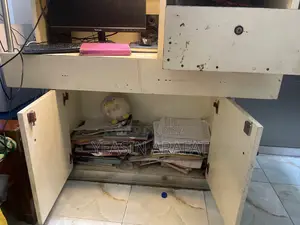Premium Computer Table (Glass Top) – Urgent Sell