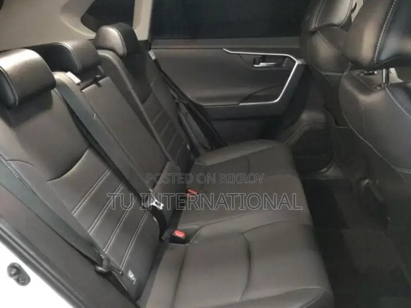 Toyota RAV4 NON HYBRID FULL LOAD 2021
