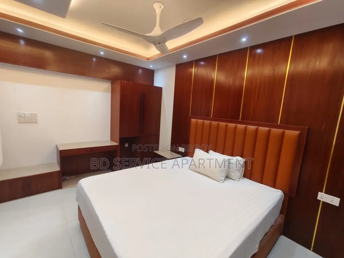 রোজ উড ফুল ফার্নিশড অ্যাপার্টমেন্ট ভাড়া