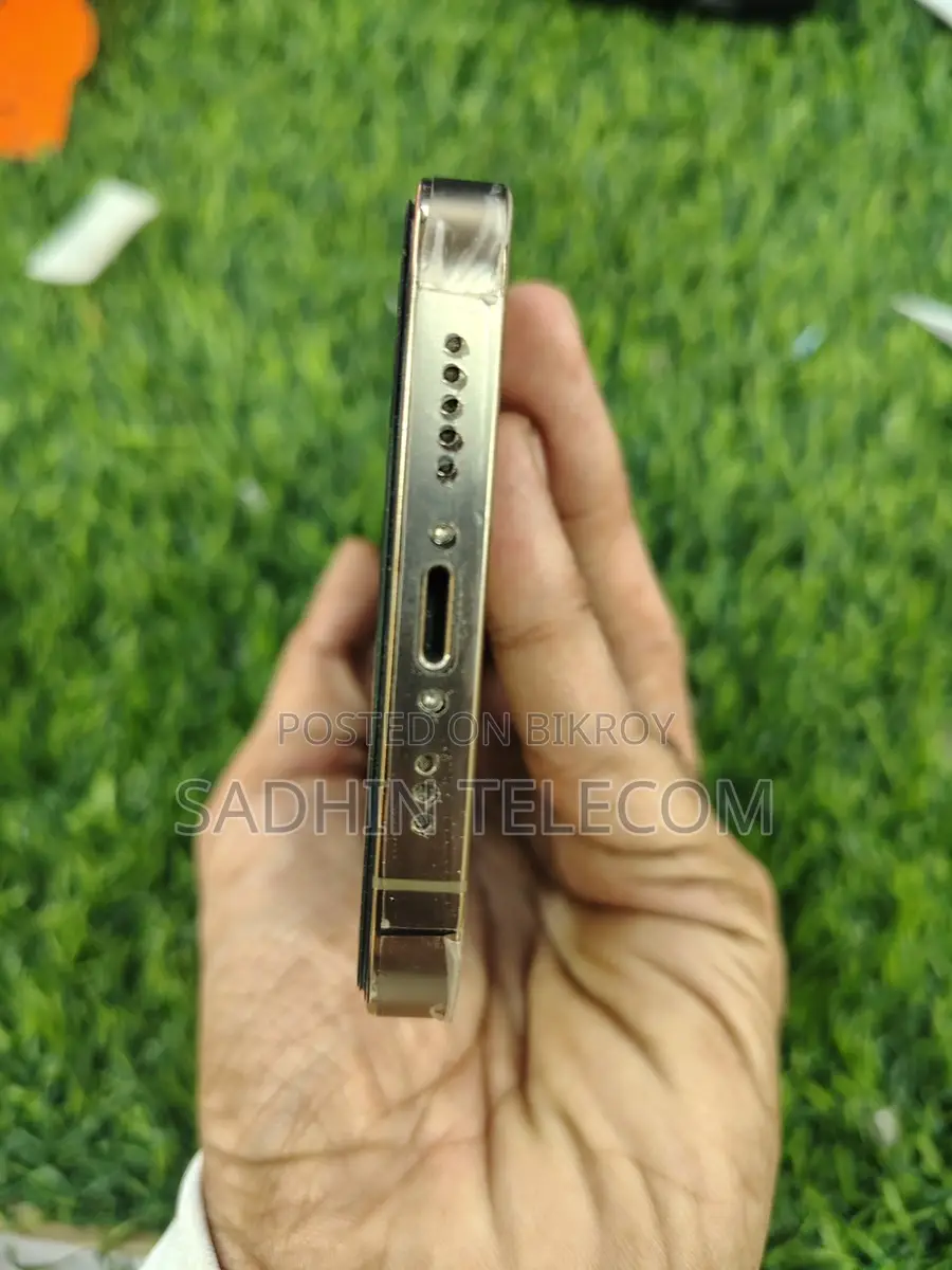 Apple iPhone 12 Pro 128 (Used)