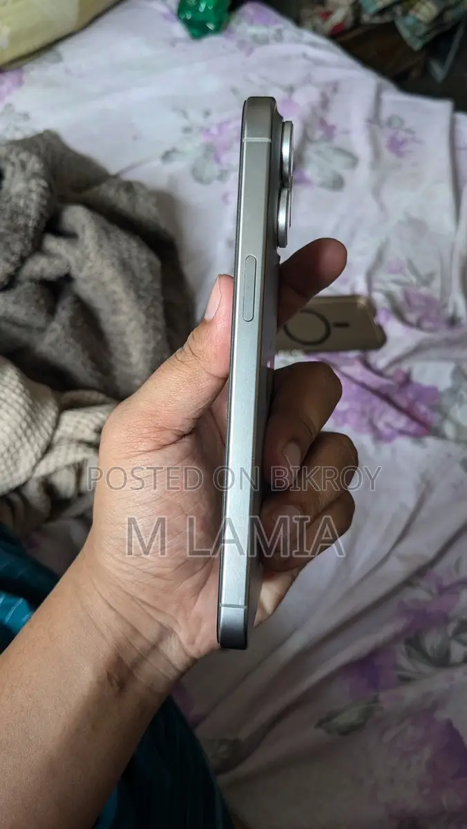 Apple iPhone 15 Pro Max 12/256GB Singapore (Used)