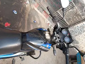 Bajaj Discover 125 . 2016