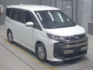 Toyota Noah Sg. 4.5 Grade 2022