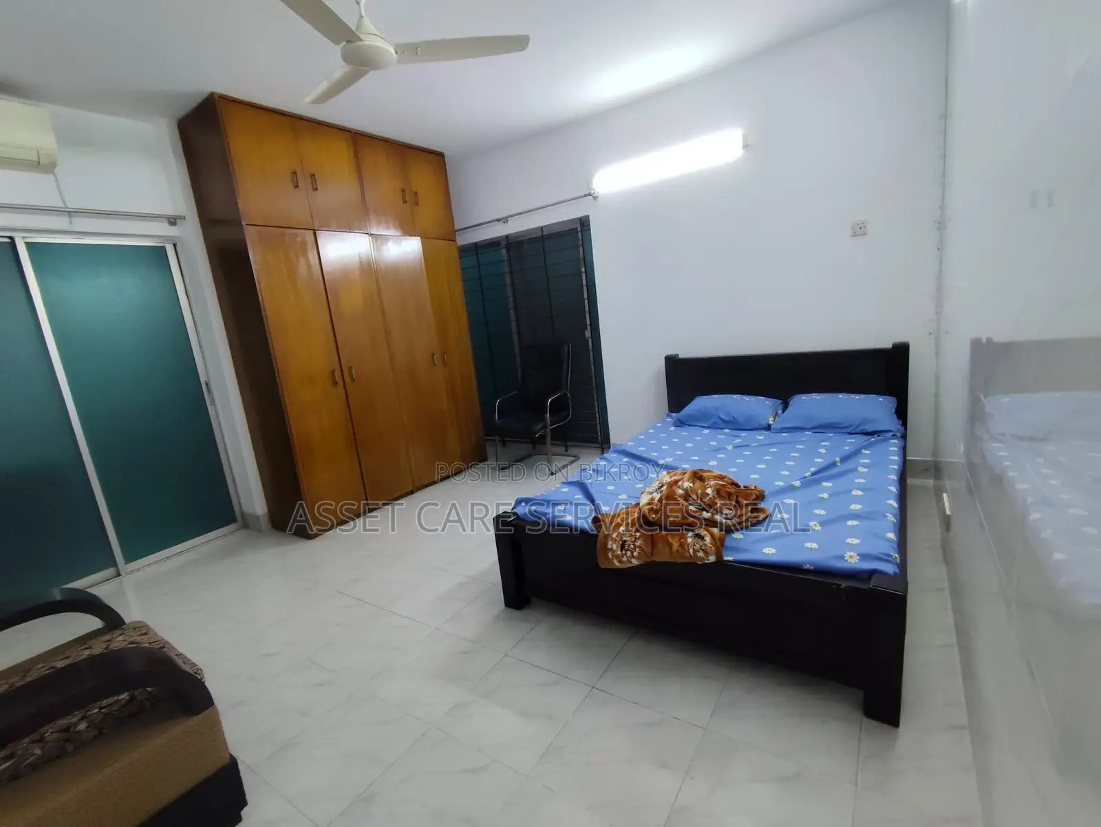 North Gulshan 4-Bedroom Fully-Furnished Apartment for Rent