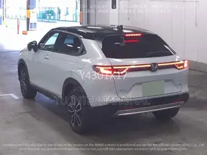 Honda Vezel PANORAMIC ROOF PUSH 2022