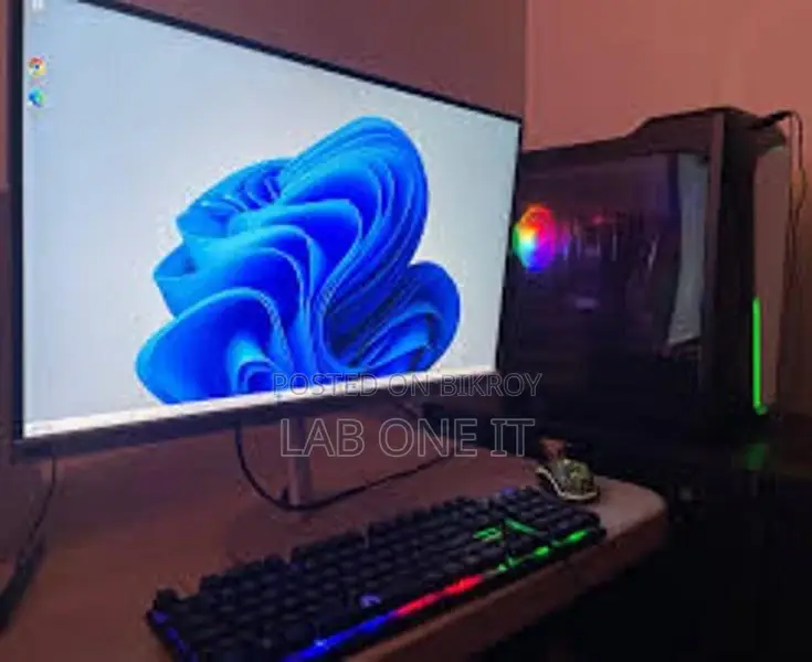 Offer: Core i3 4th Gen, 8GB RAM, 128GB SSD, 19" LED - 100% Original