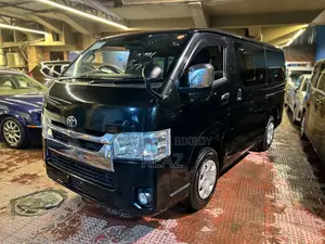 Toyota Hiace SUPER GL BLACK 2020